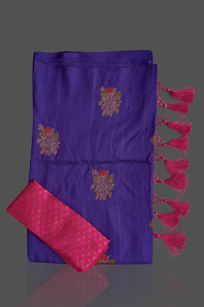 Buy gorgeous purple borderless muga Banarasi saree online in USA with floral bunch zari buta. Shop beautiful Banarasi sarees, georgette sarees, pure muga silk sarees in USA from Pure Elegance Indian fashion boutique in USA. Get spoiled for choices with a splendid variety of Indian saris to choose from! Shop now.-details