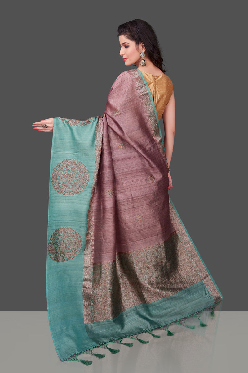 Buy beautiful mauve color tassar Benarasi saree online in USA with zari buta on green border. Shop beautiful Banarasi georgette sarees, tussar saris, pure muga silk saris in USA from Pure Elegance Indian fashion boutique in USA. Get spoiled for choices with a splendid variety of Indian sarees to choose from! Shop now.-back