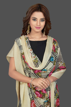 Shop lovely cream floral and check print georgette sari online in USA. Make you presence felt with your Indian style on special occasions in beautiful designer sarees, crepe silk sarees, georgette saris, printed sarees from Pure Elegance Indian fashion store in USA.-closeup