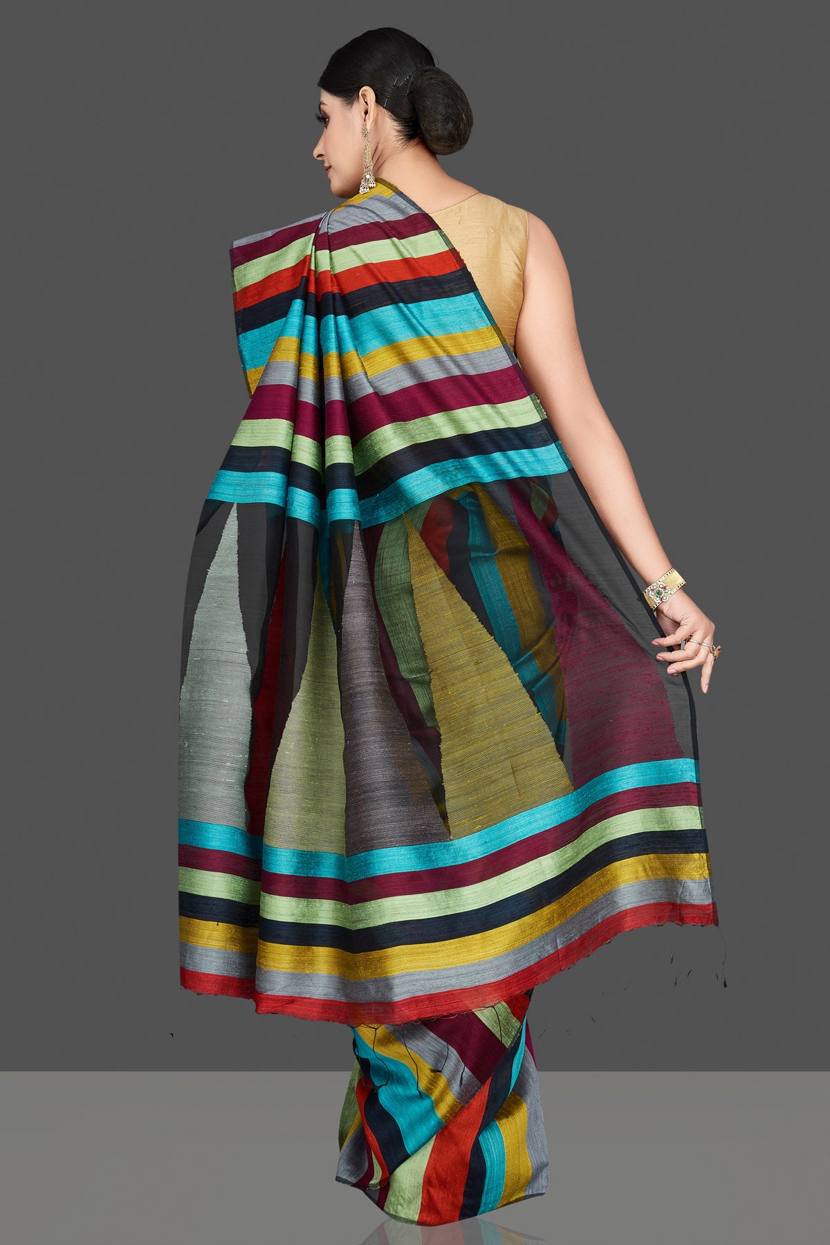 Buy stunning multicolor stripes matka silk saree online in USA. Be the center of attraction at weddings and special occasions in gorgeous designer sarees, handwoven silk sarees, embroidered sarees, pure silk sarees from Pure Elegance Indian fashion store in USA.-back