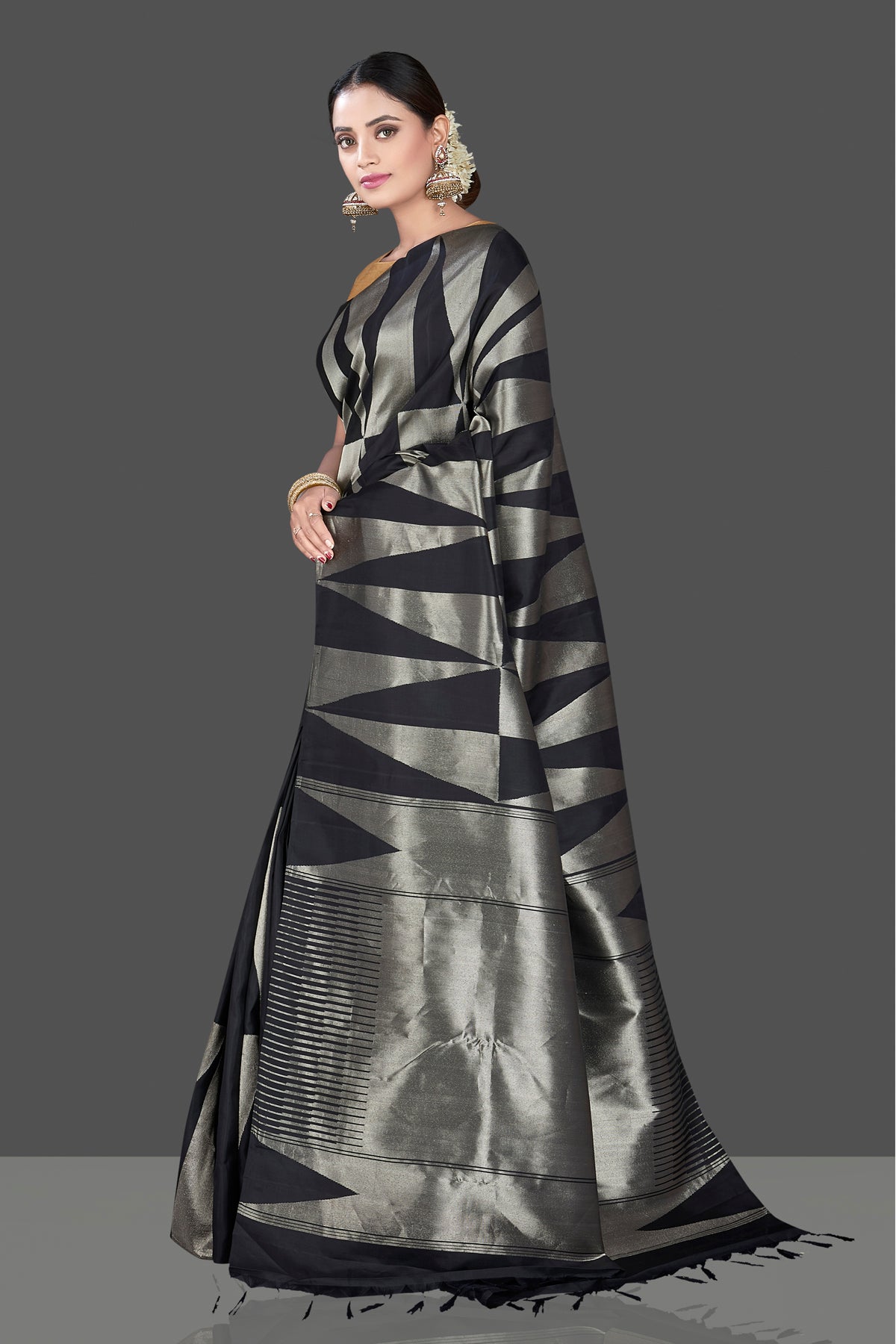 Shop stunning black and silver Kanchipuram saree online in USA. Go for a rich traditional look at weddings and festive occasions in exclusive Kanchipuram silk sarees. south silk sarees, handloom silk sarees, Banarasi saris from Pure Elegance Indian fashion store in USA.-pallu