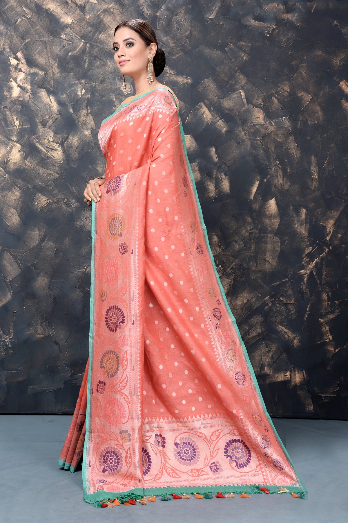 Buy gorgeous coral georgette tussar Paithani silk saree online in USA with zari border. Keep your ethnic wardrobe updated with an exclusive range of designer sarees, pure silk sarees, handloom sarees, embroidered sarees, printed sarees, fancy sari from Pure Elegance Indian fashion store in USA.-pallu