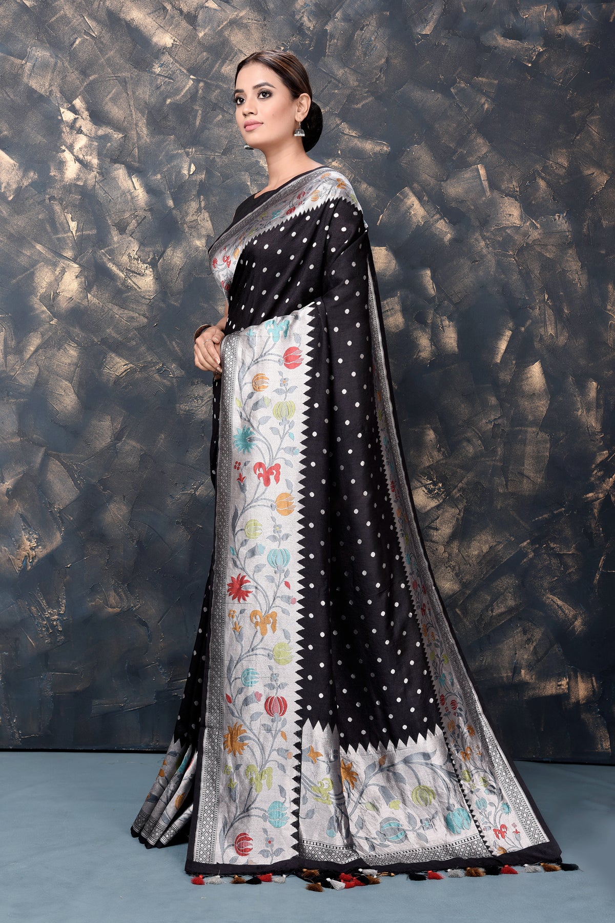 Shop beautiful black georgette tussar Paithani silk sari online in USA with zari border. Keep your ethnic wardrobe updated with an exclusive range of designer sarees, pure silk sarees, handloom sarees, embroidered sarees, printed sarees, fancy sari from Pure Elegance Indian fashion store in USA.-pallu