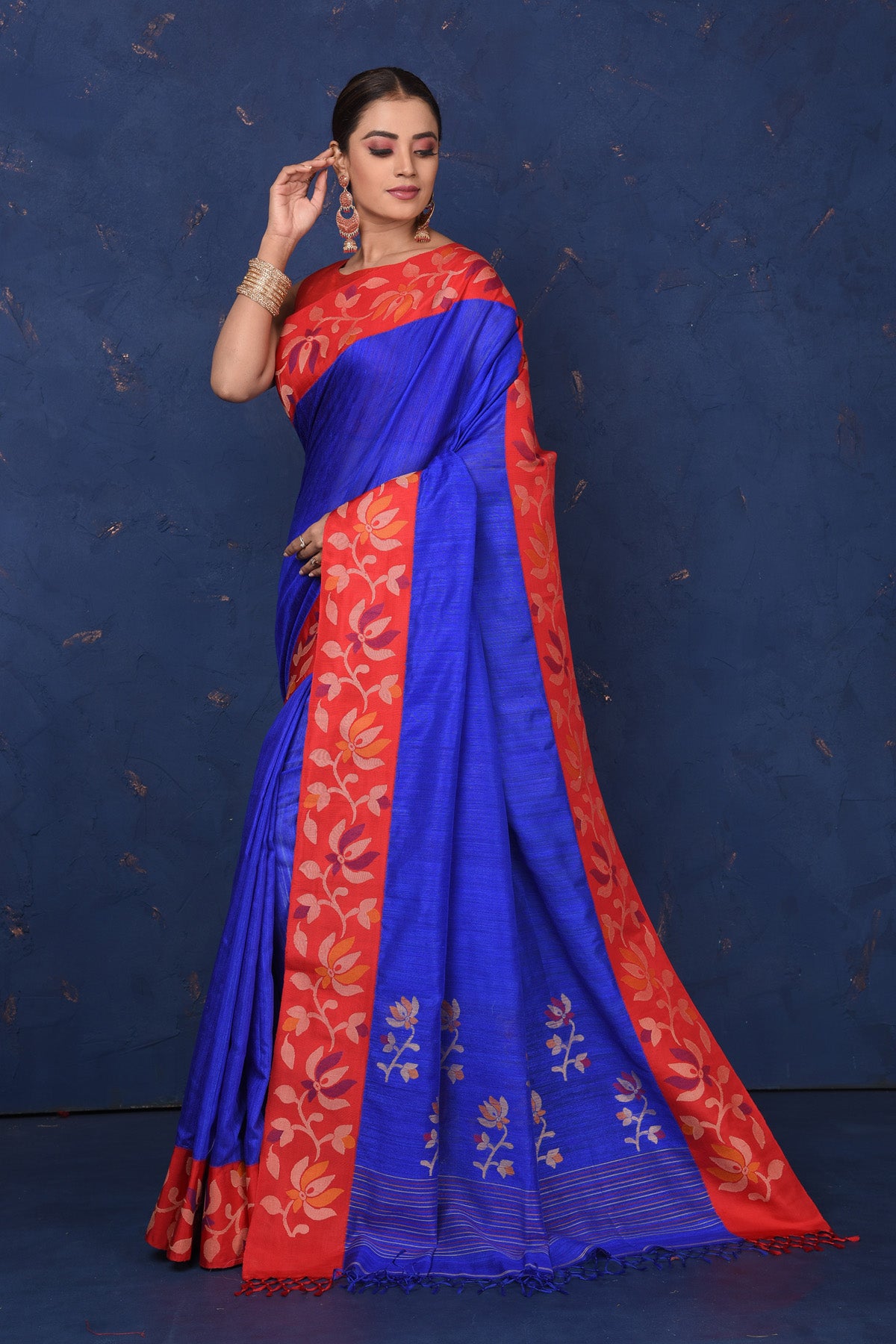 Shop beautiful bright blue matka silk saree online in USA with red cut shuttle weave border. Look elegant on festive occasions in exclusive silk sarees, matka sarees, handwoven sarees, embroidered sarees, designer sarees from Pure Elegance Indian saree store in USA.-pallu