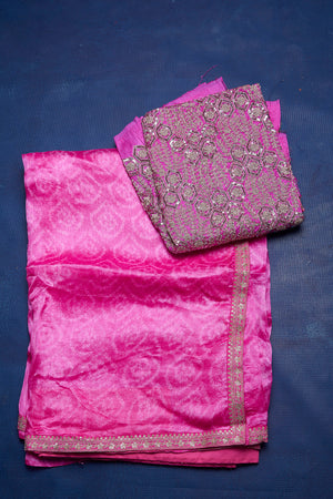 Shop gorgeous light pink embroidered Bandhej organza saree online in USA. Keep your ethnic wardrobe with exclusive designer sarees, handloom sarees, pure silk sarees, soft silk sarees, Banarasi silk sarees from Pure Elegance Indian fashion store in USA.-blouse