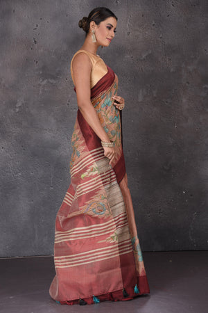 Buy beautiful dusty pink hand painted Kalamkari Gicha silk saree online in USA. Flaunt your ethnic style on special occasions with latest designer sarees, pure silk sarees, handwoven sarees, Kanchipuram silk sarees, embroidered sarees, georgette sarees, party sarees from Pure Elegance Indian saree store in USA.-side