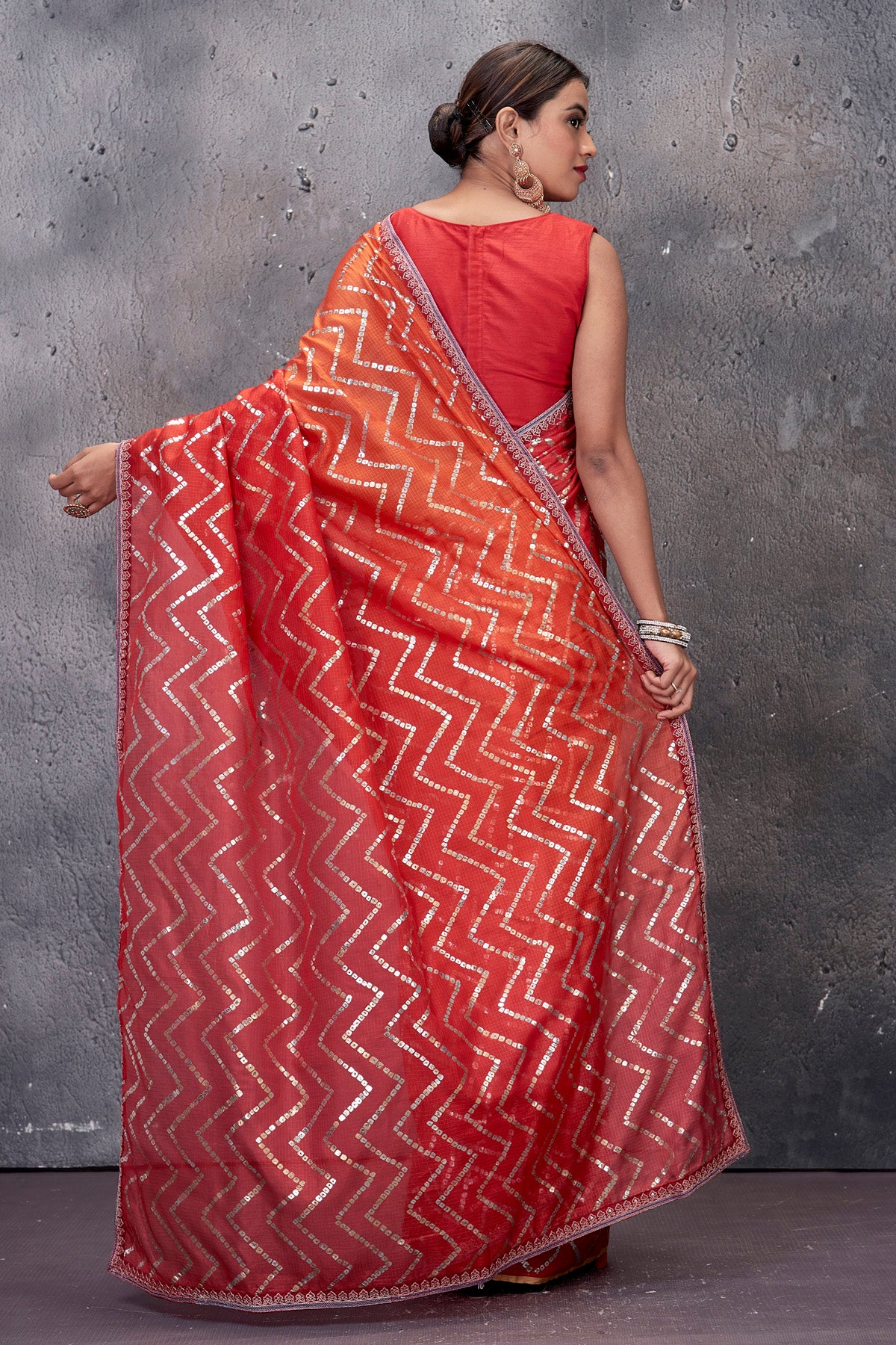 Shop stunning red chevron foil print Kota saree online in USA. Keep your ethnic wardrobe up to date with latest designer saris, pure silk sarees, handwoven sarees, tussar silk sarees, embroidered saris from Pure Elegance Indian saree store in USA.-back