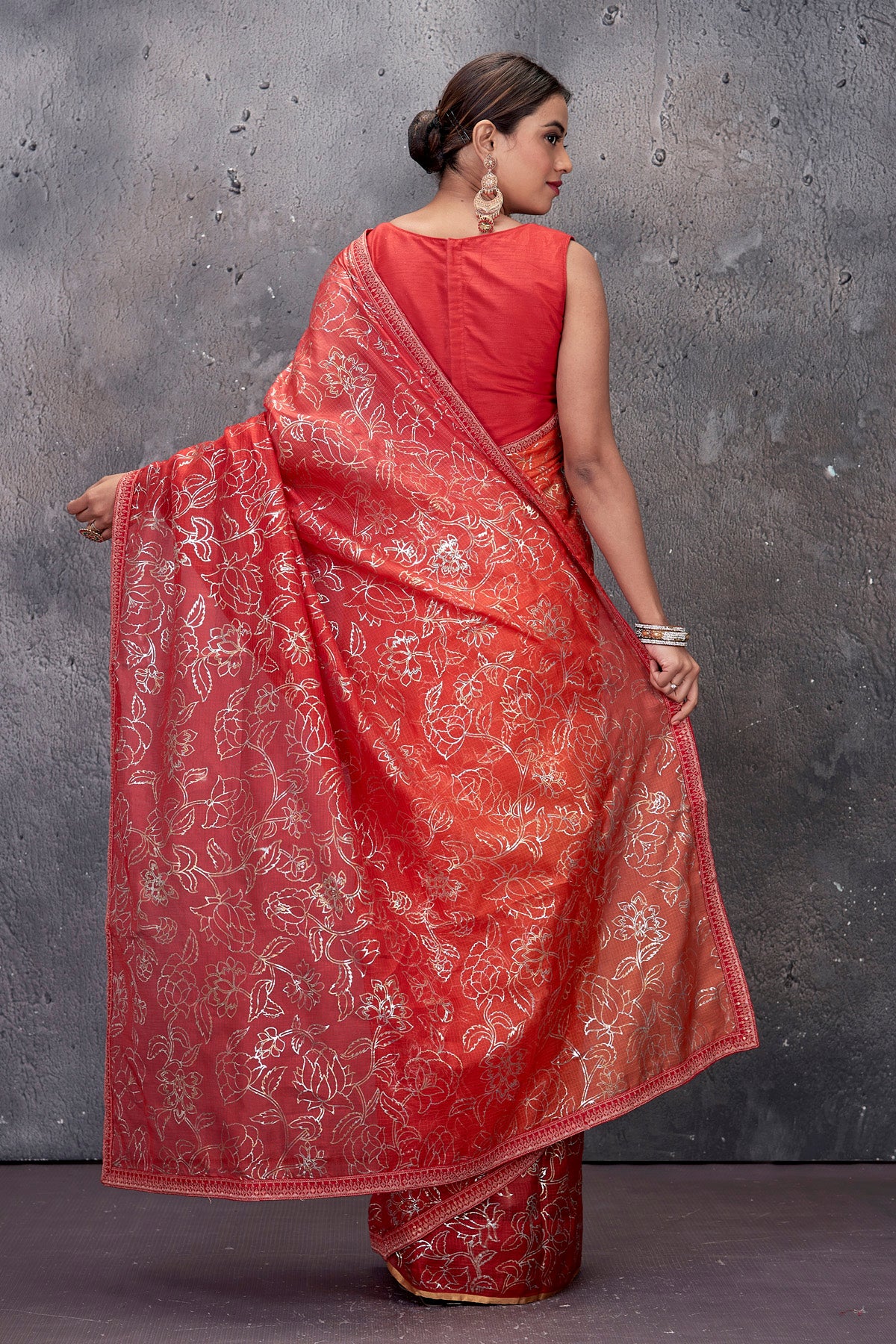 Buy stunning red and peach foil print Kota saree online in USA. Keep your ethnic wardrobe up to date with latest designer saris, pure silk sarees, handwoven sarees, tussar silk sarees, embroidered saris from Pure Elegance Indian saree store in USA.-back