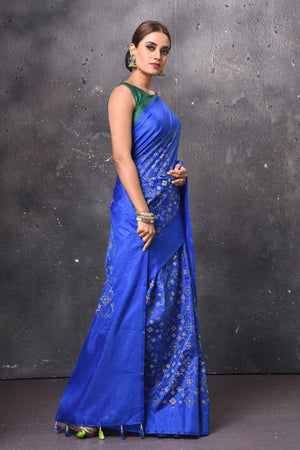 Shop stunning royal blue printed Patola saree online in USA. Keep your ethnic wardrobe up to date with latest designer sarees, pure silk sarees, handwoven sarees, tussar silk sarees, embroidered sarees, chiffon saris from Pure Elegance Indian saree store in USA.-side