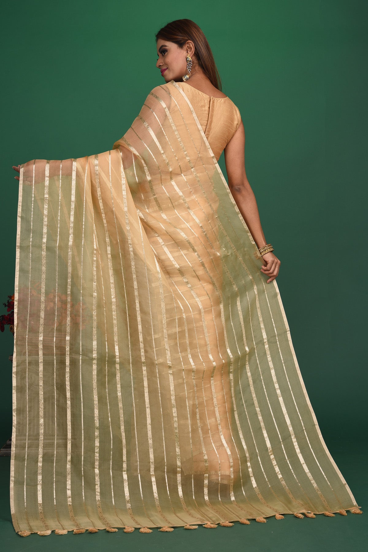 Buy stunning cream organza saree online in USA with multicolor blouse. Slay ethnic style on special occasions with beautiful designer sarees, handwoven sarees, embroidered sarees, party wear sarees, Bollywood sarees from Pure Elegance Indian saree store in USA.-back