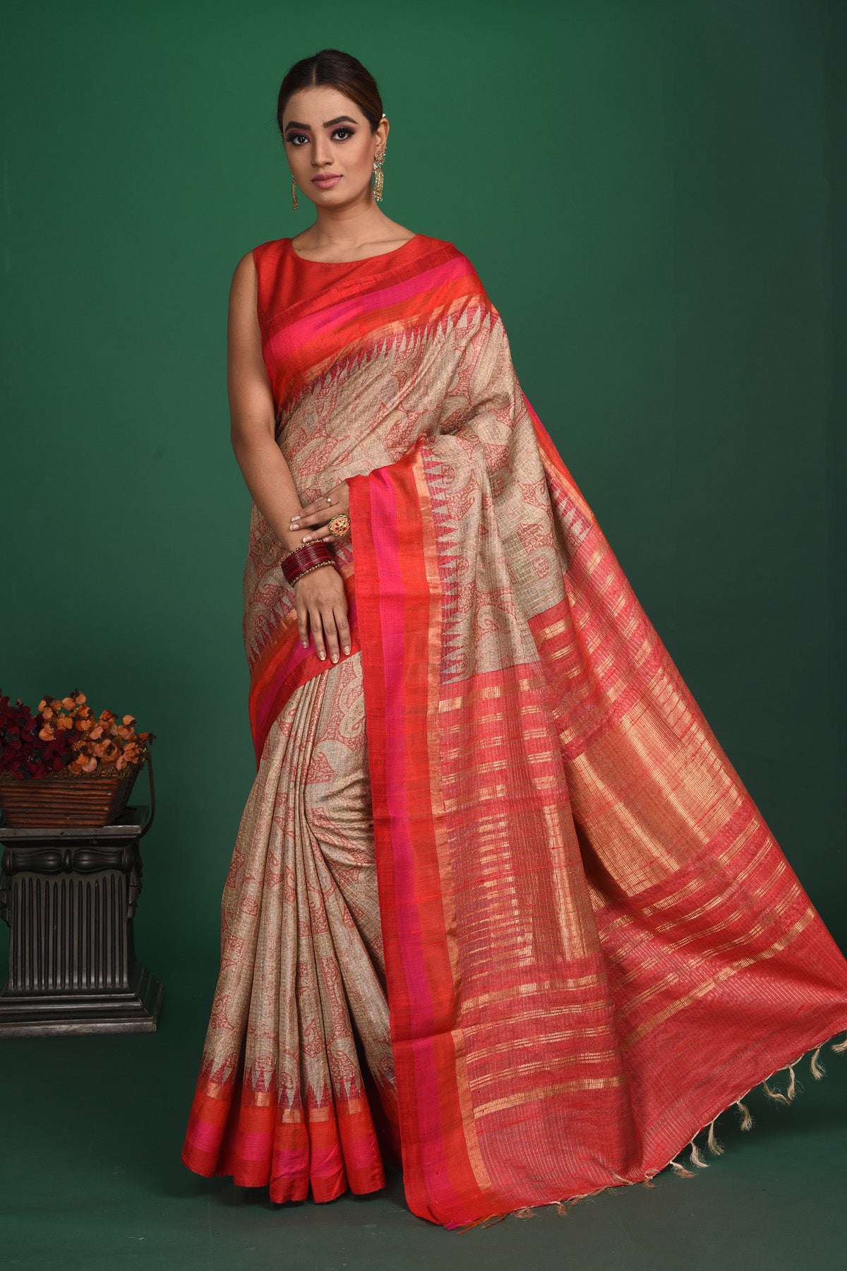 90N022 Beige Printed Vidharba Tussar Sari with Zari Pallu