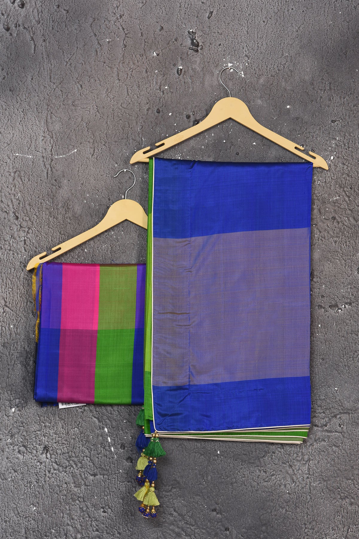 Shop beautiful light green matka silk sari online in USA with blue zari pallu. Keep your ethnic wardrobe up to date with latest designer sarees, pure silk sarees, Kanchipuram silk sarees, handwoven saris, tussar silk sarees, embroidered saris from Pure Elegance Indian saree store in USA.-blouse