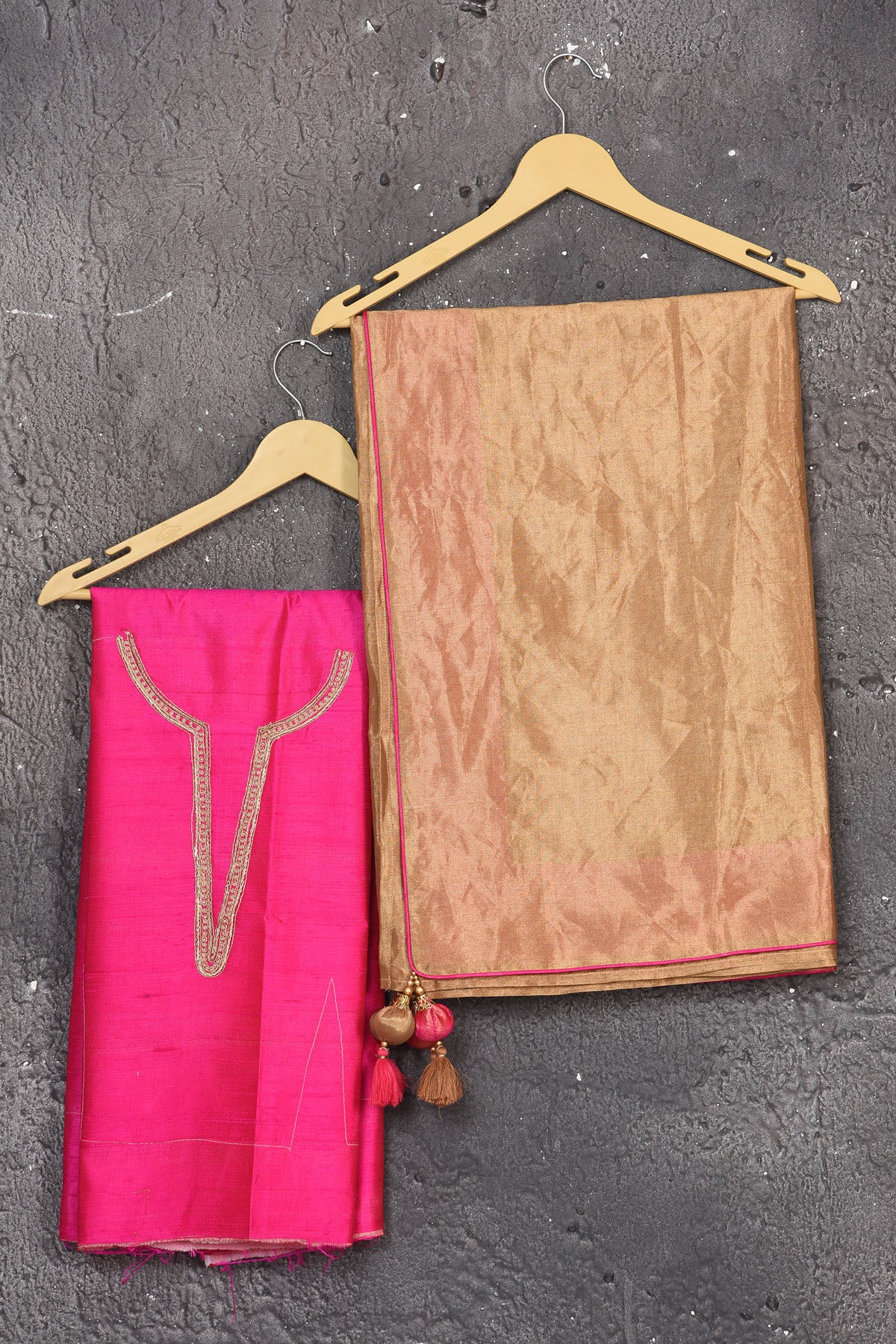 Buy beautiful dull golden tissue Uppada saree online in USA. Keep your ethnic wardrobe up to date with latest designer sarees, pure silk sarees, Kanchipuram silk sarees, handwoven saris, tussar silk sarees, embroidered saris from Pure Elegance Indian saree store in USA.-blouse