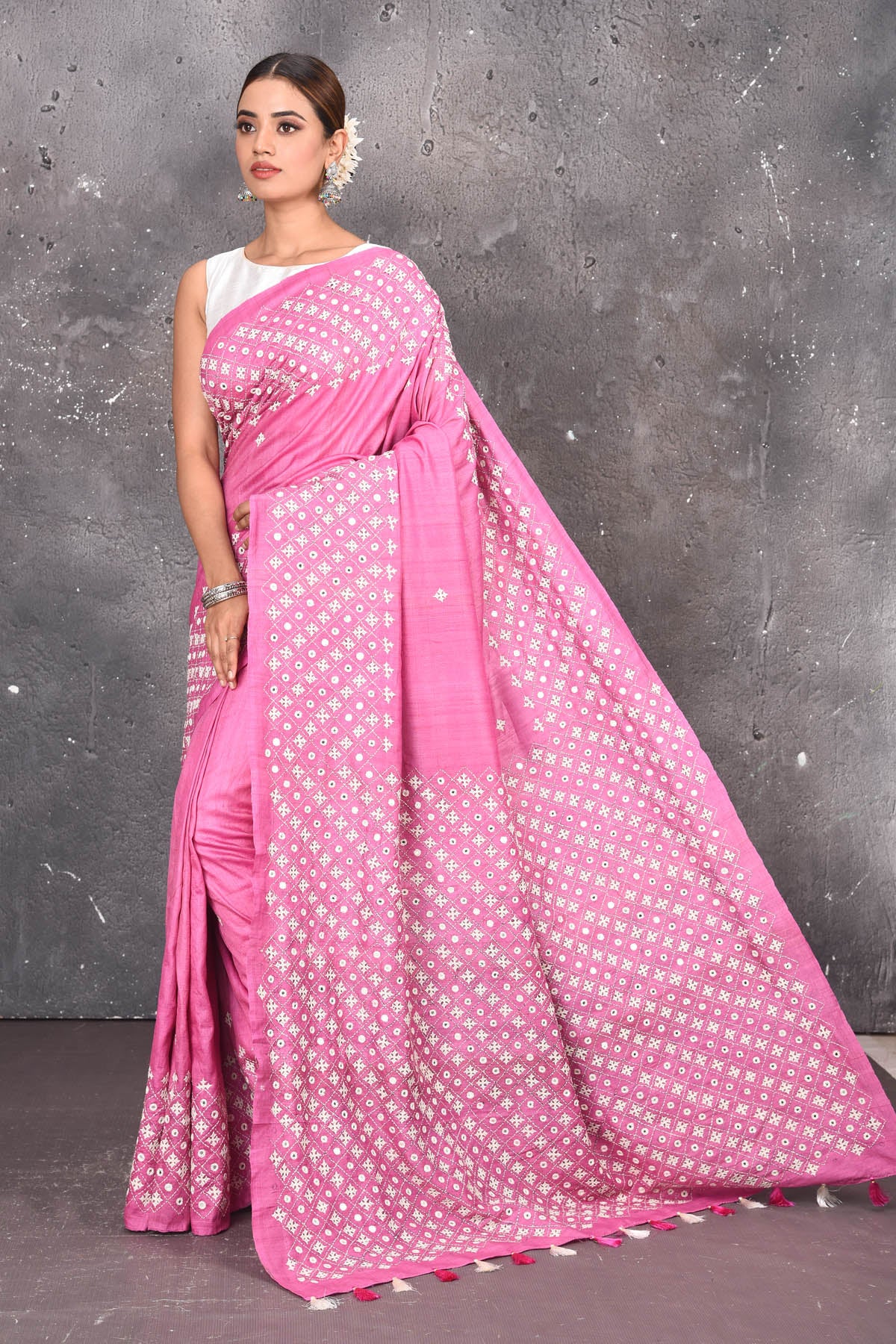 Shop elegant red zari woven pure tussar gicha silk saree in pink color with beautiful mirrorwork online in USA which has crafted by skilled weaver of Banaras with elegance and grace, this saree is definitely the epitome of beauty and a must have in your collection. Buy designer handwoven sarees from Pure Elegance which brings you our latest collection of Bhagalpuri handwoven tussar silk sarees.-Full view with open pallu