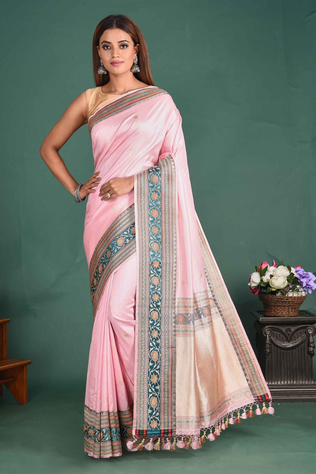 Buy beautiful light pink Banarasi Katan silk saree online in USA with green zari border. Be party and wedding ready in exclusive designer sarees, Banarasi sarees, pure silk saris, handwoven sarees, Kanchipuram silk sarees, georgette sarees from Pure Elegance Indian saree store in USA.-full view