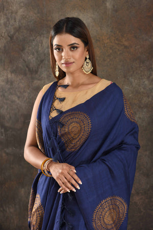 Buy dark blue Muga Banarasi sari online in USA with antique zari motifs. Be vision of elegance on special occasions in exquisite designer sarees, handwoven sarees, georgette sarees, embroidered sarees, Banarasi saree, pure silk saris from Pure Elegance Indian saree store in USA.-closeup