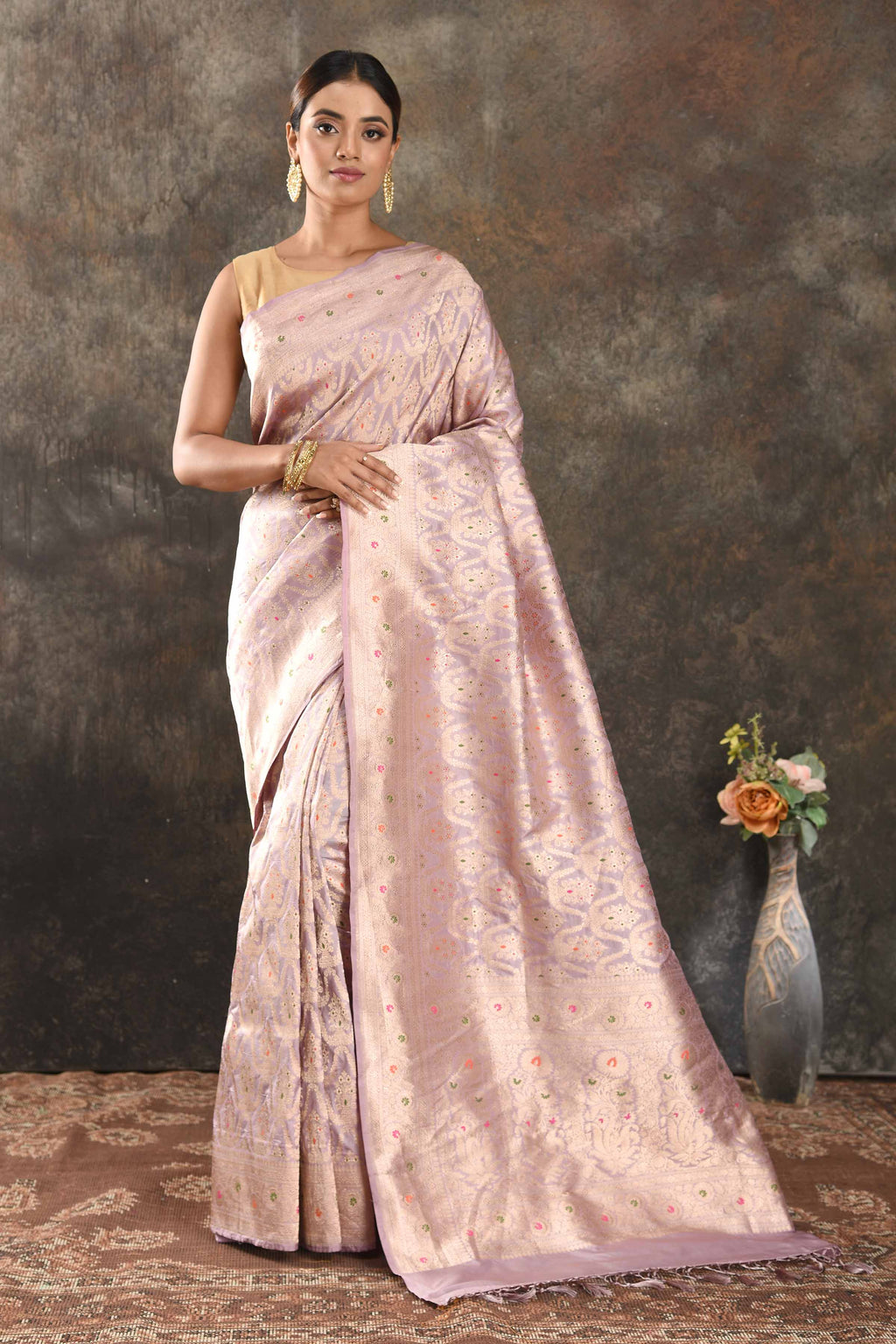 Buy lilac Katan silk Banarasi saree online in USA with zari work. Be vision of elegance on special occasions in exquisite designer sarees, handwoven sarees, georgette sarees, embroidered sarees, Banarasi saree, pure silk saris, tussar sarees from Pure Elegance Indian saree store in USA.-full view