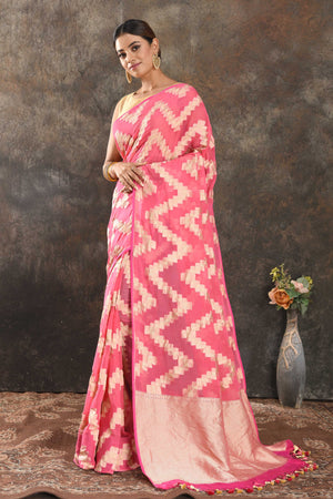Buy beautiful light pink borderless georgette saree online in USA with golden chevron design. Be the center of attraction on special occasions in ethnic sarees, designer sarees, embroidered sarees, handwoven sarees, pure silk sarees from Pure Elegance Indian saree store in USA.-pallu