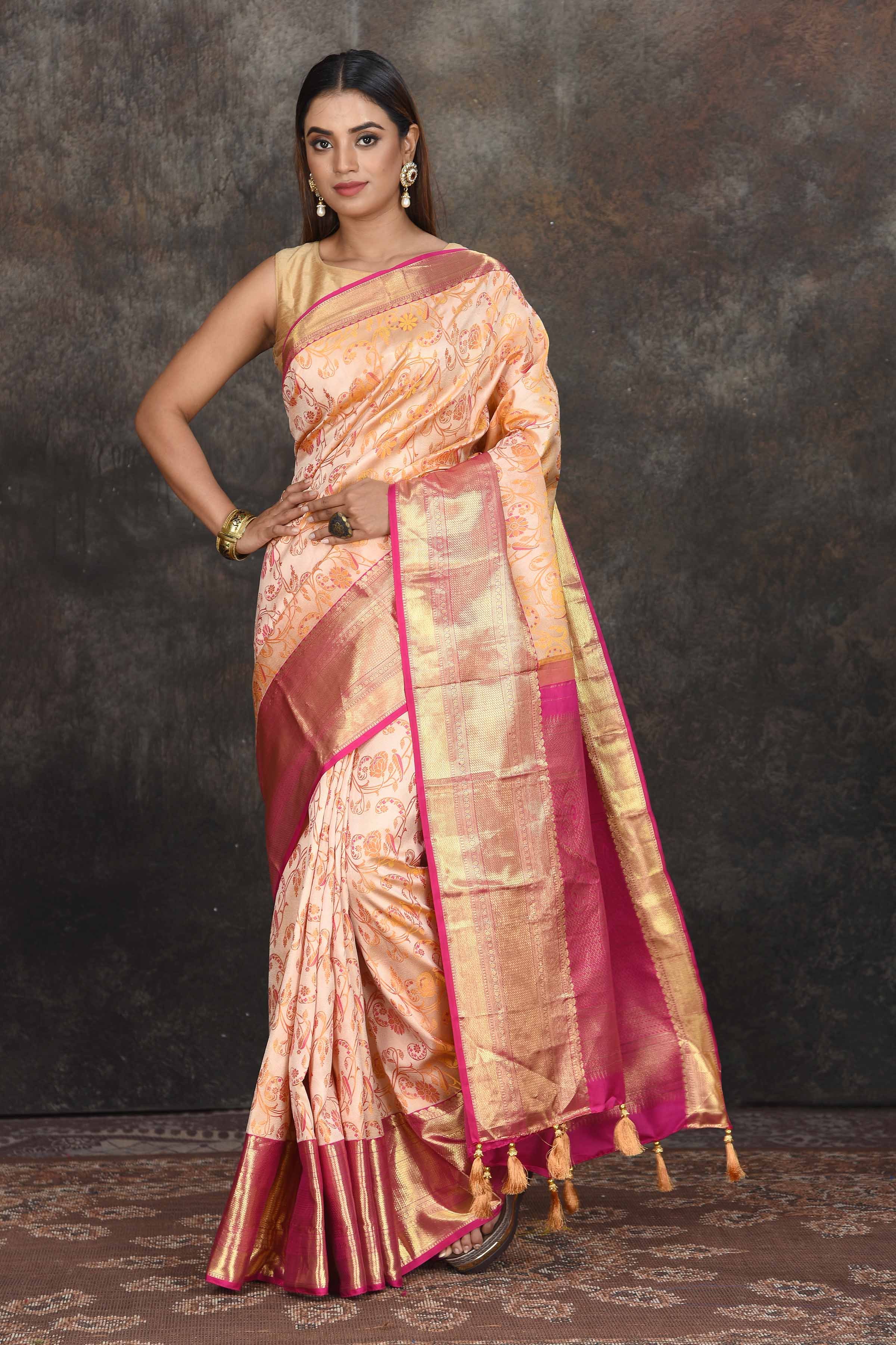 Purple Handloom Kanjivaram Silk Saree with Gold Zari Weave – WeaverStory