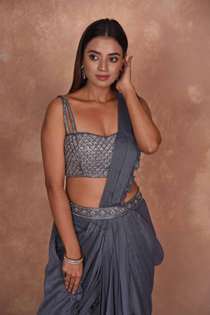 Buy grey designer georgette saree online in USA with embroidered blouse. Dazzle on weddings and special occasions with exquisite Indian designer dresses, embroidered sarees, partywear sarees, Bollywood sarees, handloom sarees from Pure Elegance Indian clothing store in USA.-closeup
