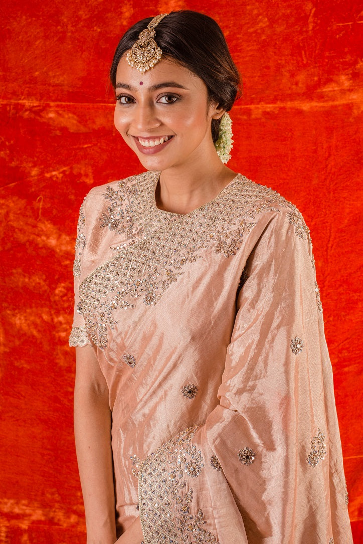 Buy stunning pink embroidered handloom saree online in USA. Saree has fine work and heavy silver border work. Matching pink blouse has heavy embroidery around neck,sleeves and its of elbow length. Be the talk of parties and weddings with exquisite designer sarees from Pure Elegance Indian clothing store in USA.Shop online now.-close up