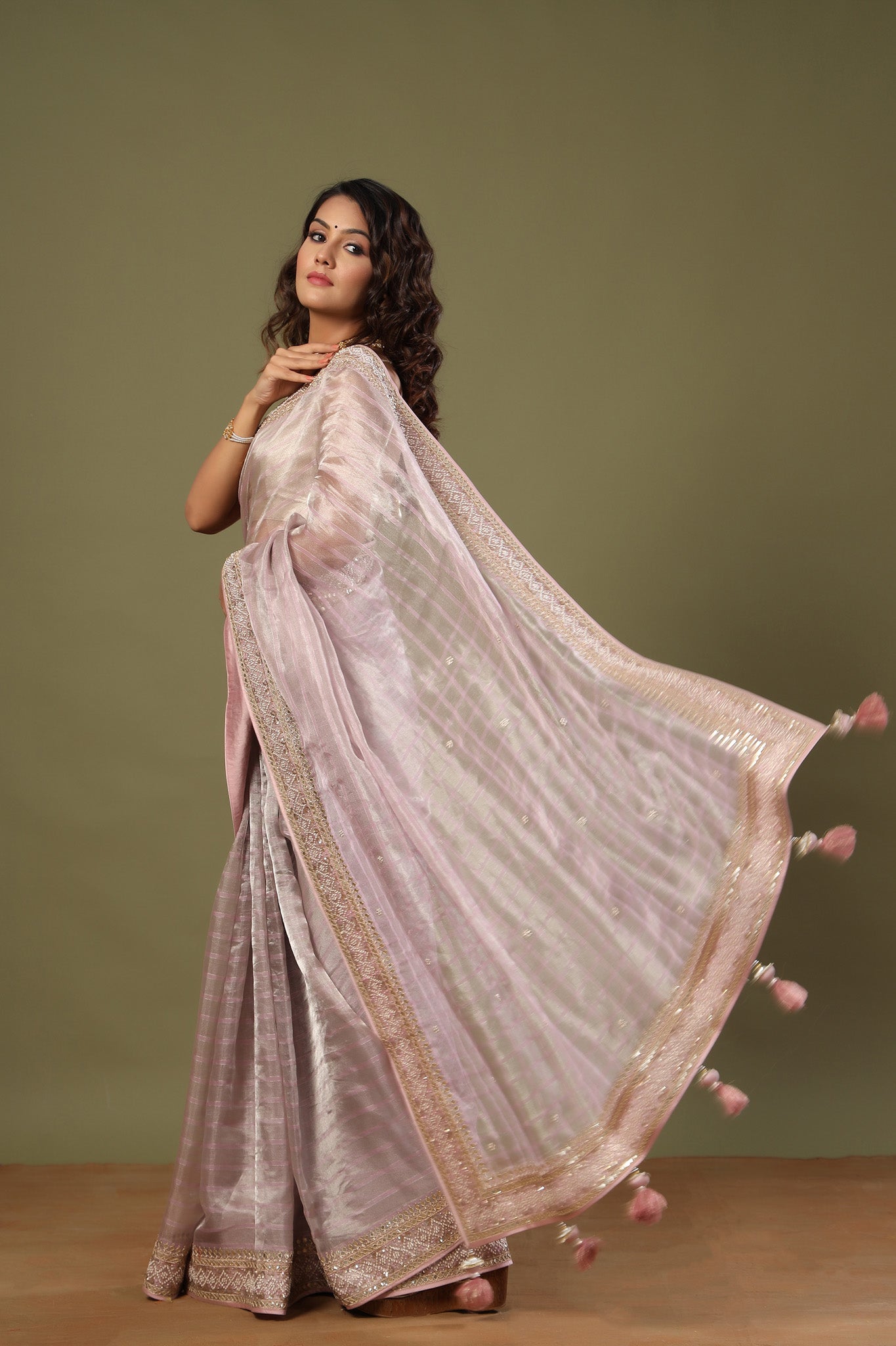 Buy lilac tissue silk saree online in USA with embroidered border. Make a fashion statement at weddings with stunning designer sarees, embroidered sarees with blouse, wedding sarees, handloom sarees from Pure Elegance Indian fashion store in USA.-pallu
