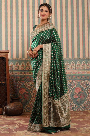 Buy multicolor striped tussar silk sari online in USA with zari border. Make a fashion statement at weddings with stunning designer sarees, embroidered sarees with blouse, wedding sarees, handloom sarees from Pure Elegance Indian fashion store in USA.-pallu