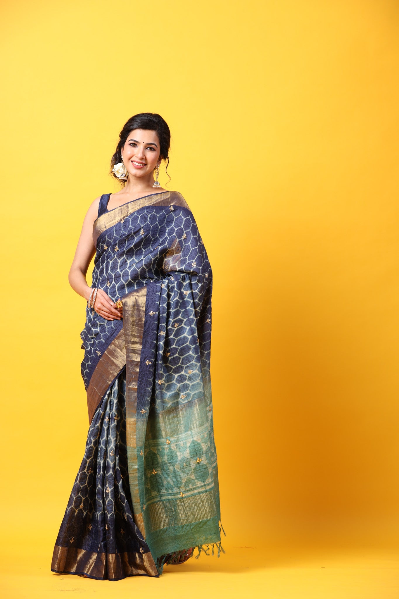 Shop blue printed tussar silk sari online in USA with zari border. Make a fashion statement at weddings with stunning designer sarees, embroidered sarees with blouse, wedding sarees, handloom sarees from Pure Elegance Indian fashion store in USA.-pallu
