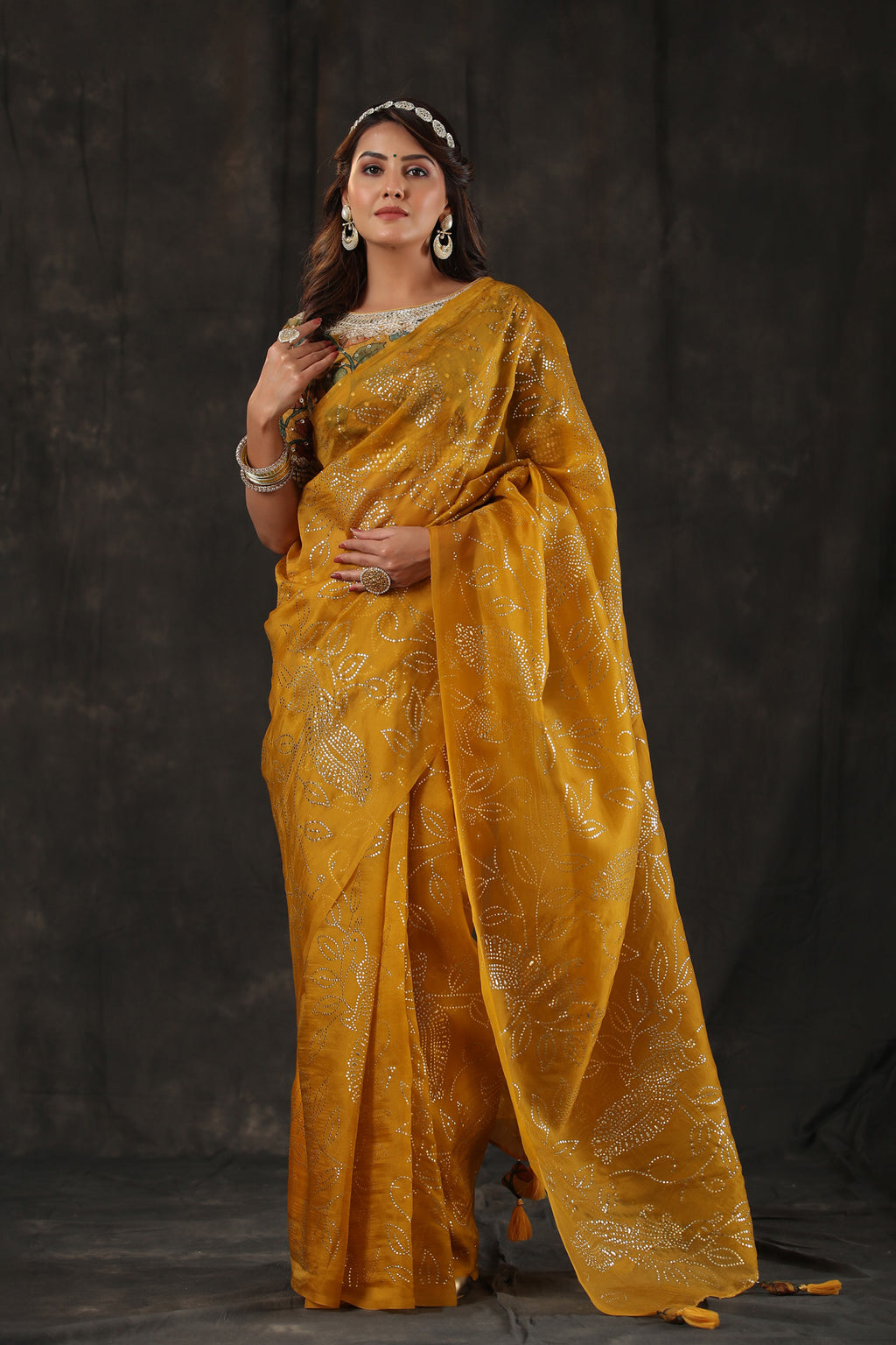 Shop mustard organza saree online in USA with designer Kalamkari blouse. Make a fashion statement at weddings with stunning designer sarees, embroidered sarees with blouse, wedding sarees, handloom sarees from Pure Elegance Indian fashion store in USA.-full view
