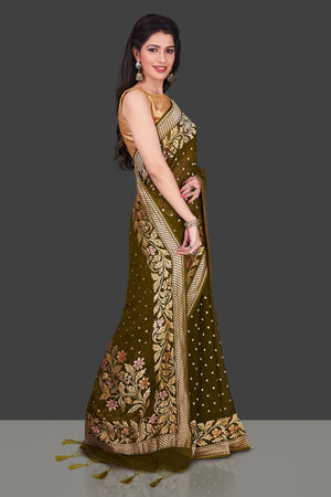 Buy mehendi green Benarasi georgette saree online in USA with floral zari border. Shop beautiful Banarasi georgette sarees, tussar sarees, pure muga silk saris in USA from Pure Elegance Indian fashion boutique in USA. Get spoiled for choices with a splendid variety of Indian sarees to choose from! Shop now.-side