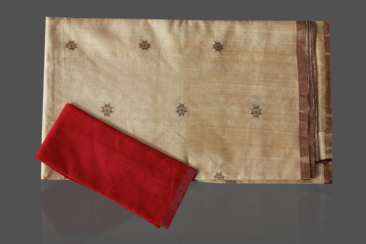 Shop elegant cream Banarasi silk sari online in USA with antique zari pallu. Keep it elegant with handwoven sarees, Banarasi silk sarees, soft silk sarees from Pure Elegance Indian fashion boutique in USA. We bring a especially curated collection of ethnic sarees for Indian women in USA under one roof!-blouse