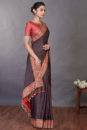 Shop beautiful black printed satin sari online in USA with kasab work. Make a fashion statement on festive occasions and weddings with designer sarees, designer suits, Indian dresses, Anarkali suits, palazzo suits, designer gowns, sharara suits, embroidered sarees from Pure Elegance Indian fashion store in USA.-right