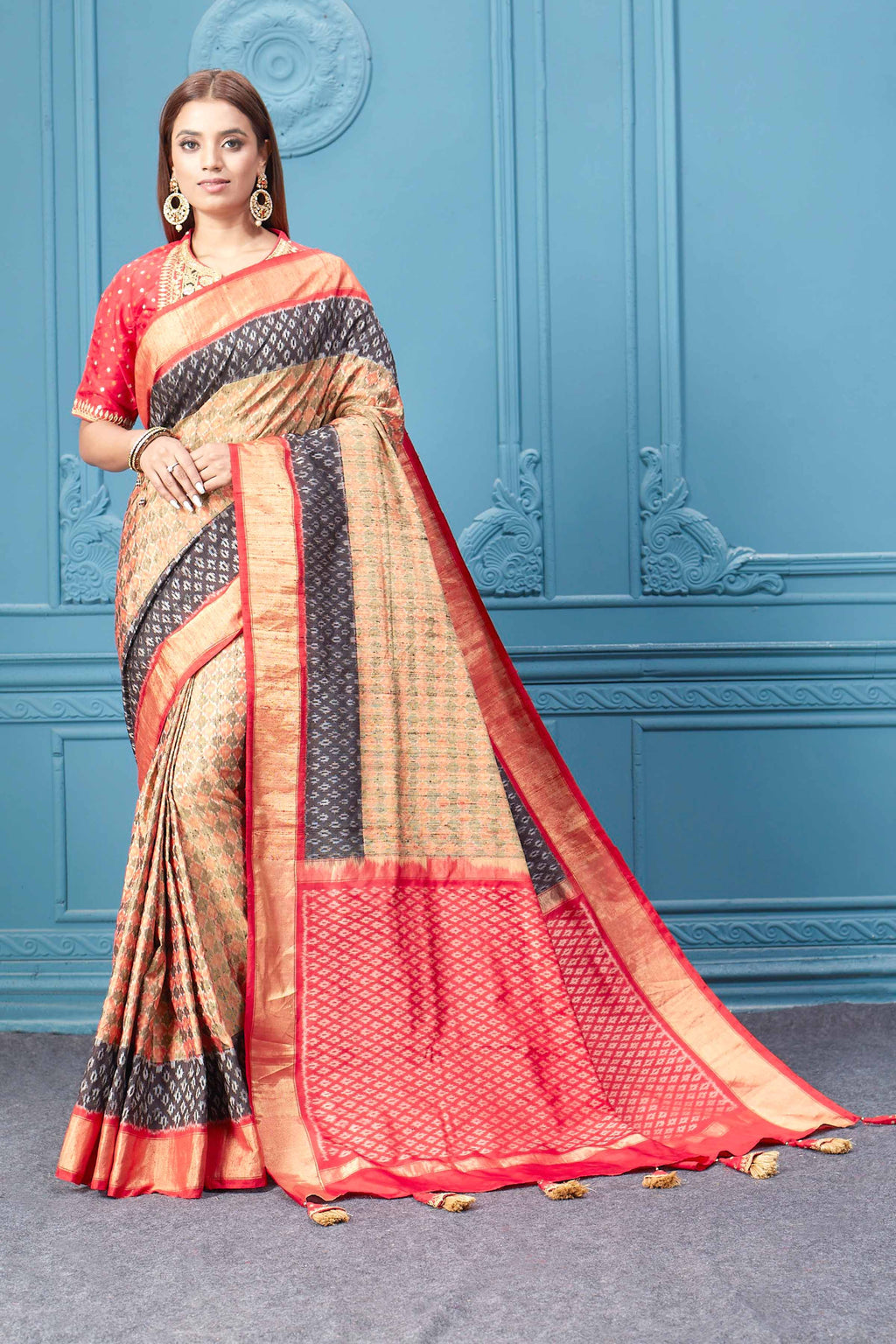 Buy beige Patola silk saree online in USA with embroidered saree blouse. Look royal at weddings and festive occasions in exquisite designer sarees, handwoven sarees, pure silk saris, Banarasi sarees, Kanchipuram silk sarees from Pure Elegance Indian saree store in USA. -full view