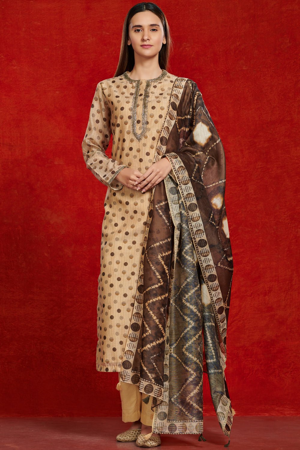 Shop stunning cream chanderi suit online in USA with pants and dupatta. Make a fashion statement on festive occasions and weddings with palazzo suits, sharara suits, partywear dresses, salwar suits from Pure Elegance Indian fashion store in USA.-full view