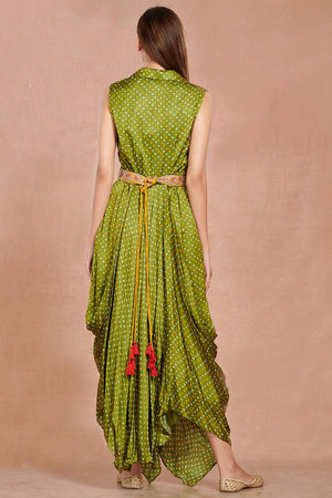 Shop beautiful mehendi green bandhej print jumpsuit online in USA with embroidered belt. Make a fashion statement on festive occasions and weddings with designer suits, Indian dresses, Anarkali suits, palazzo suits, designer gowns, sharara suits from Pure Elegance Indian fashion store in USA.-back