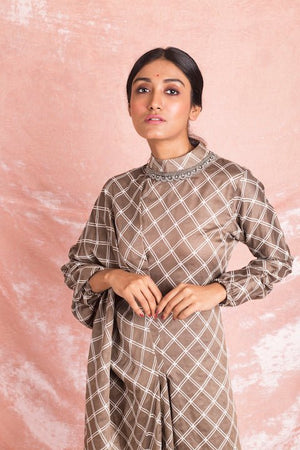 Buy contemporary grey check tussar draped dress online in USA. Keep your wardrobe updated with a latest collection of designer Indian dresses, designer suits, Indowestern dresses, Anarkali suits from Pure Elegance Indian fashion store in USA.-closeup