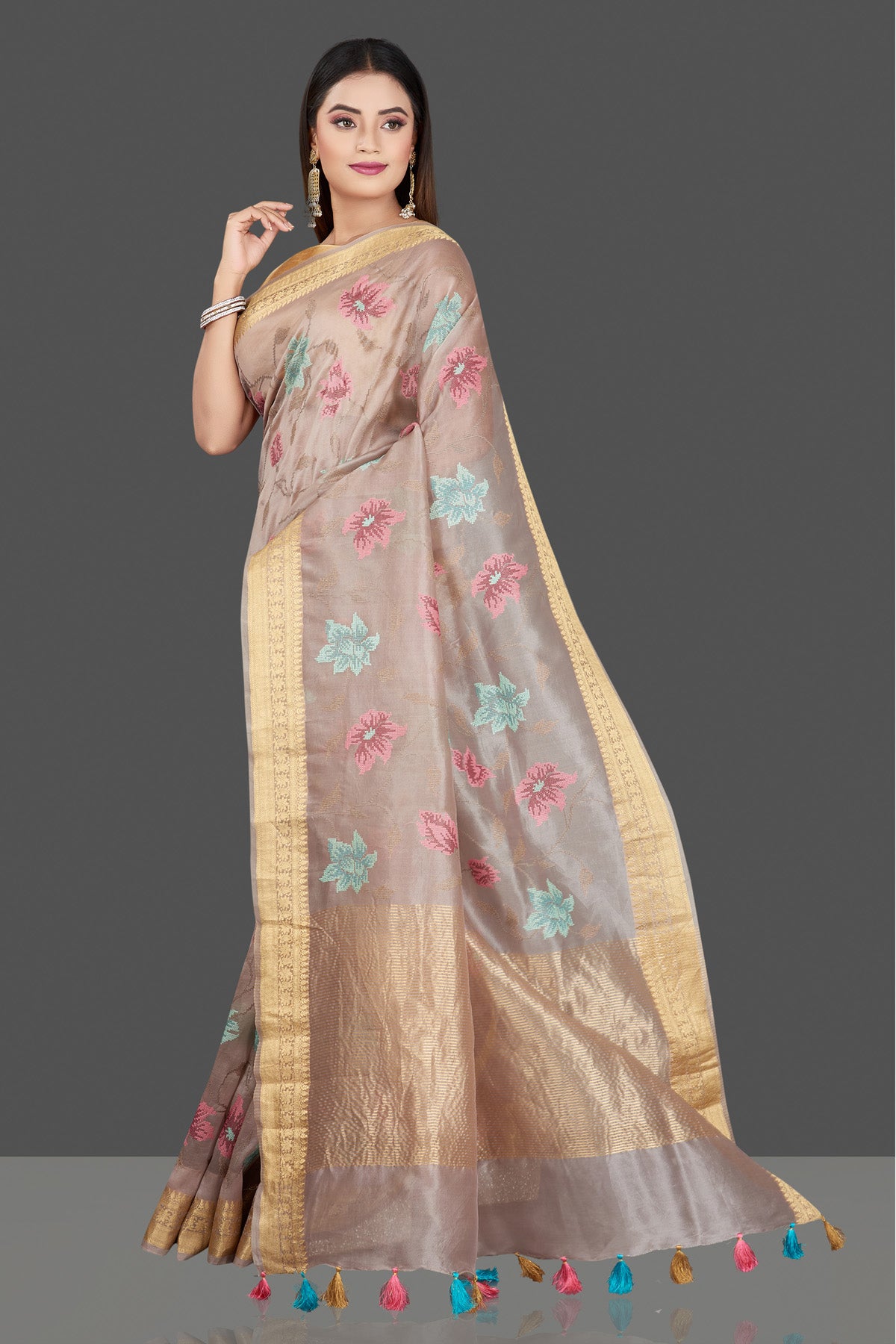 90L698 Mauve Organza Saree with Golden Zari Border and Floral Weave