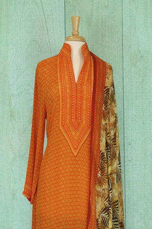 501110 Pretty Orange Suit With A Bold Brown Duppatta