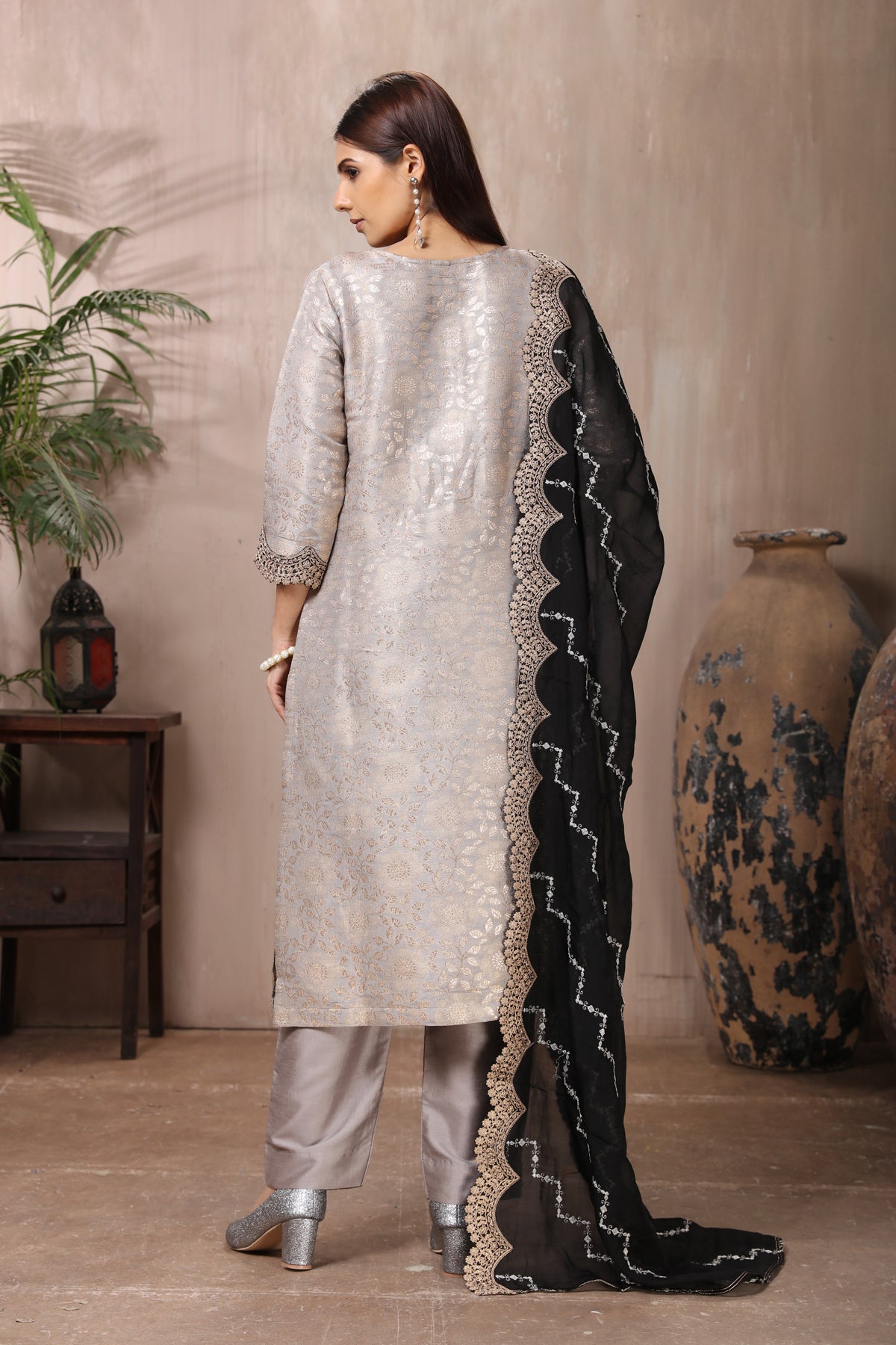 Shop gorgeous embroidered pant suit online in USA with black dupatta. Flaunt Indian style at parties and weddings in beautiful designer dresses, salwar suits, Anarkali suits, gowns, palazzo suits from Pure Elegance Indian fashion store in USA.-back